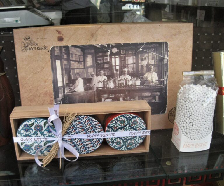 7 Turkish Souvenirs – help yourself (and others) with a memento of your trip to Turkey
